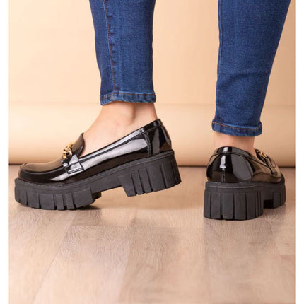 Mocasines Mujer Antalya - Negro Charol Cadena Dorada
