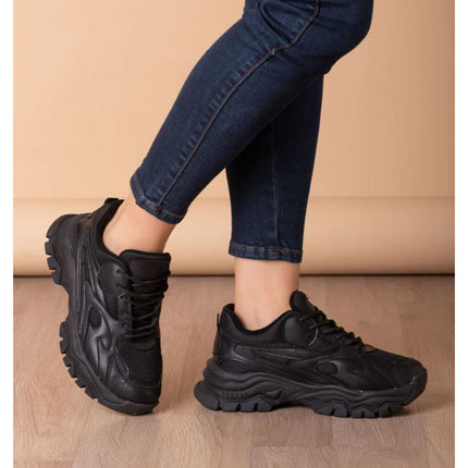 Zapatillas Urbanas Mujer Bayona - Negro