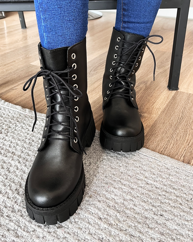 Botas Tavai - Negro Labrado