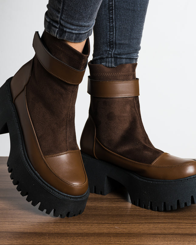 Botas Chloe - Marrón