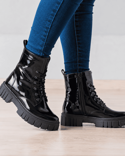 Botas  Mujer Tavai - Negro Charol
