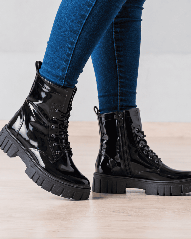 Botas  Mujer Tavai - Negro Charol