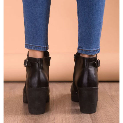 Botin Haskovo - Negro