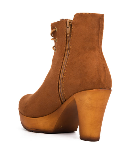Botin Nasser - Camel