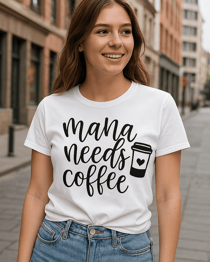 Polo Personalizado - Mama needs coffee