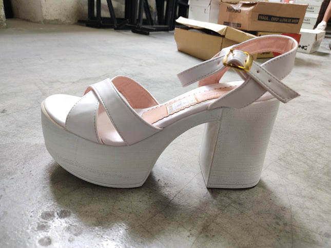 Sandalia Queens - Blanco (Yayita)