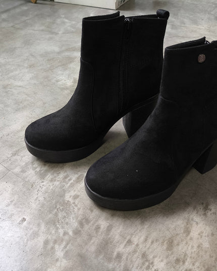 Botines Coffs - Negro Gamuza (Yayita)