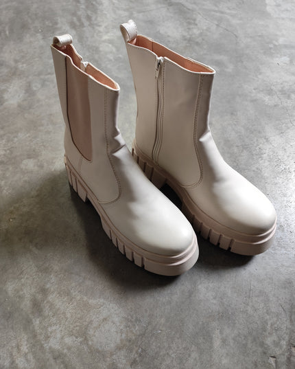 Botin Artigas - Nude (Yayita)