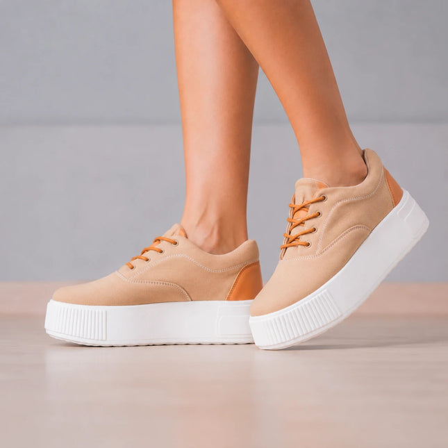 Zapatillas Urbanas Mujer Interlagos - Beige