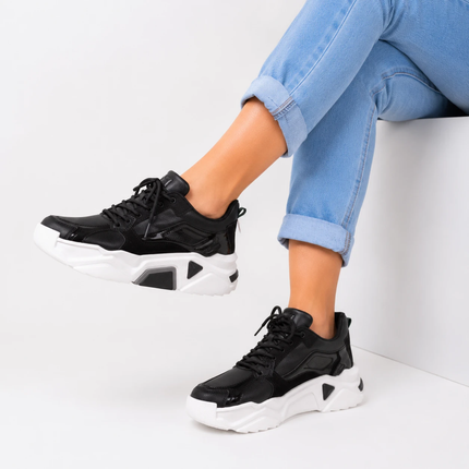 Zapatillas Urbanas Mujer Perth - Negro y Blanco