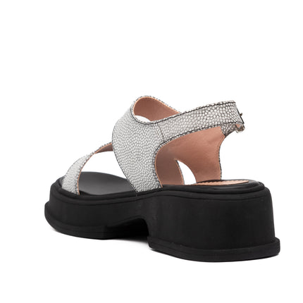 Sandalias Casuales Mujer Celebi - Negro