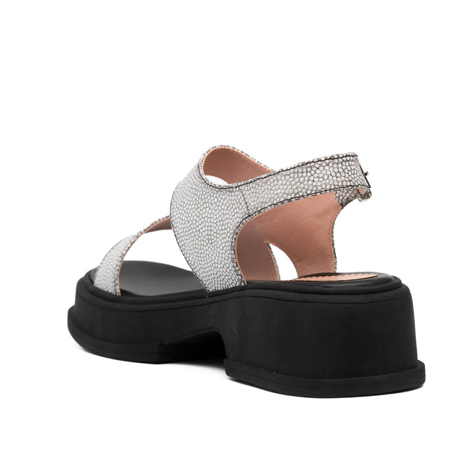 Sandalias Casuales Mujer Celebi - Negro