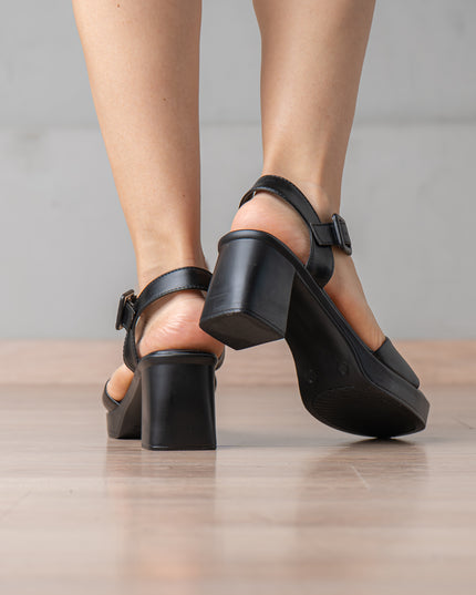 Sandalia Sekah - Negro