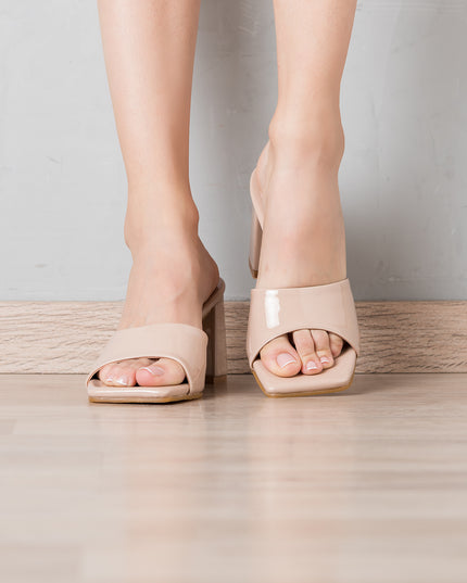 Sandalia Aly - Beige Charol