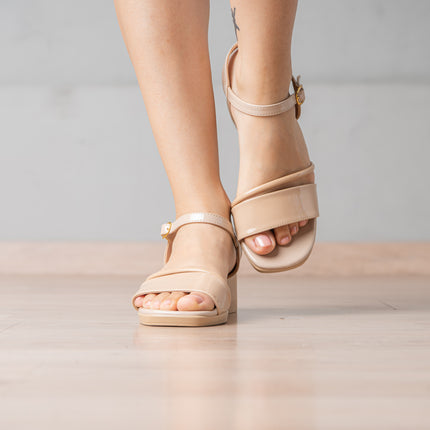 Sandalias de Vestir Mujer Johkla - Beige