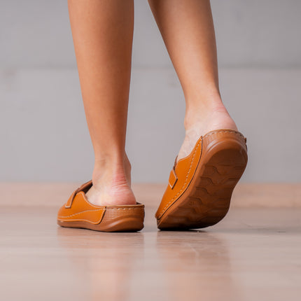 Sandalias Casuales Mujer Karker - Camel