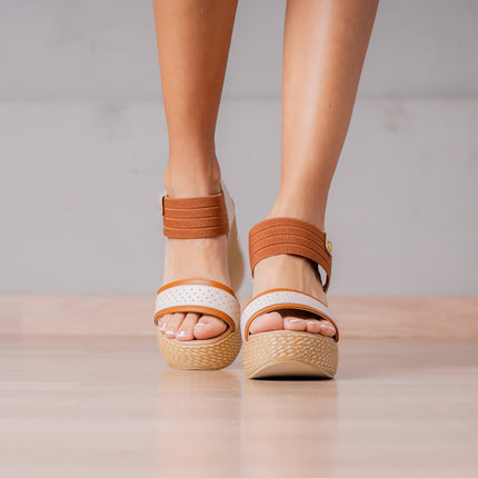 Sandalias Casuales Mujer Zacarias - Camel