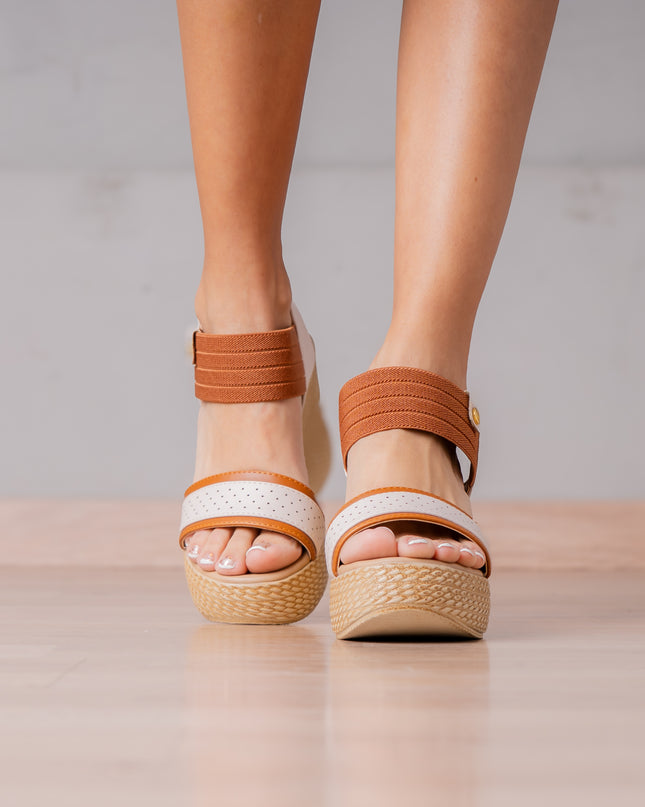 Sandalias Casuales Mujer Zacarias - Camel