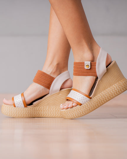 Sandalias Casuales Mujer Zacarias - Camel