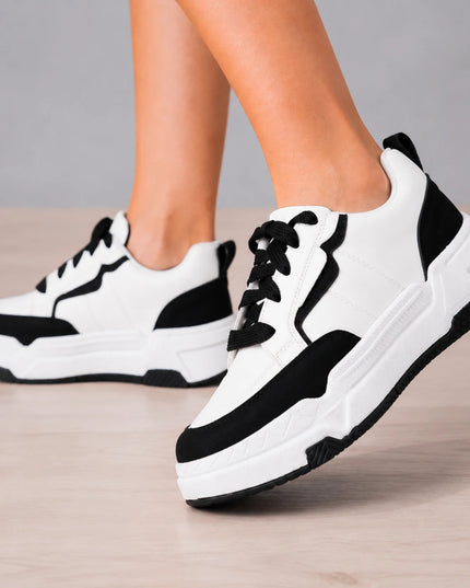 Zapatillas Urbanas Mujer Shark  - Negro