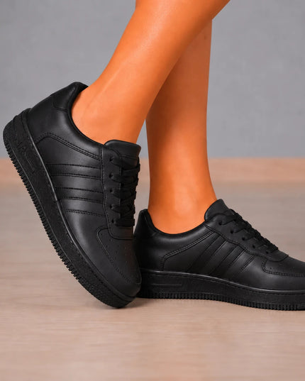 Zapatillas Urbanas Mujer Sisak - Negro Total