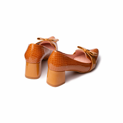 Stilettos Mujer Rodas - Camel Charol