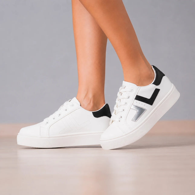 Zapatillas Urbanas Mujer Veche - Negro