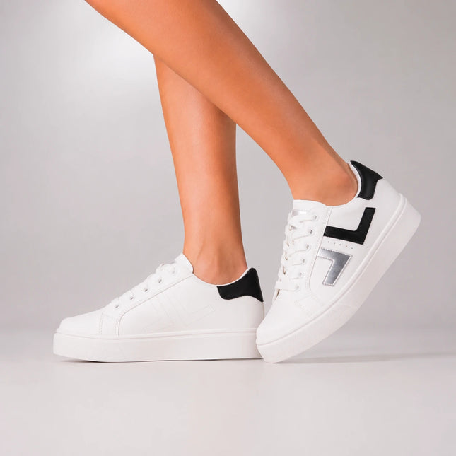 Zapatillas Urbanas Mujer Veche - Negro