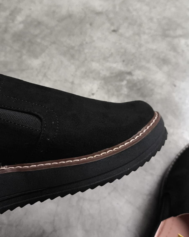 Mocasin Ferrara - Negro Gamuza 35 (Yayita)