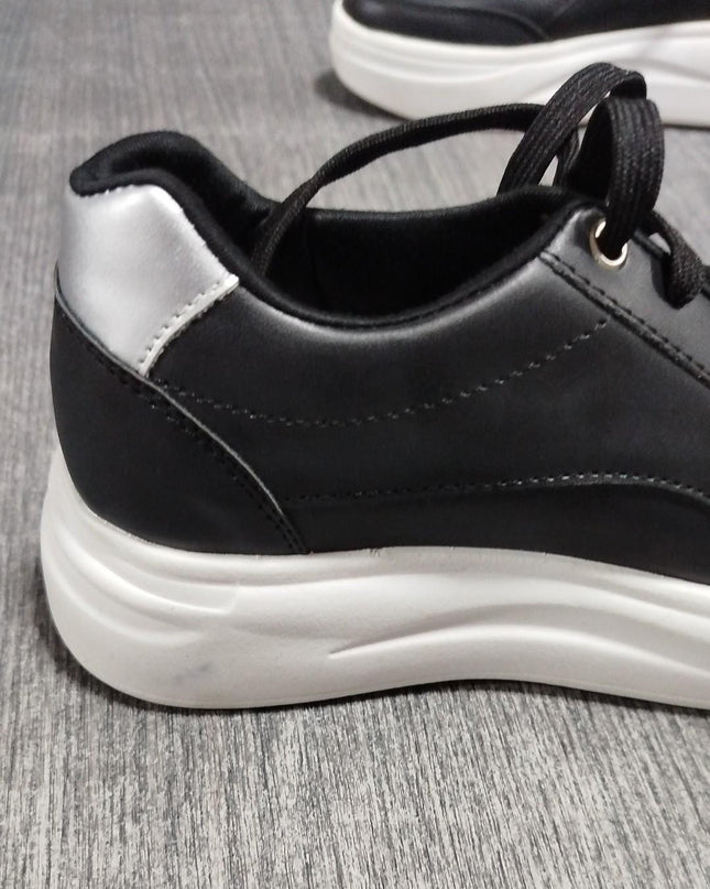 Zapatilla Diest - Negro Plateado 35 (Yayita)