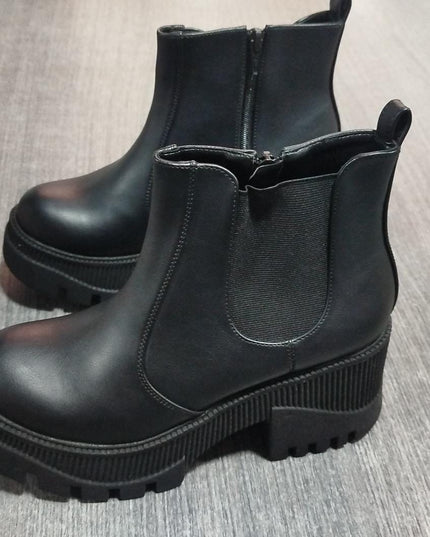 Botines Iraide - Negro 37 (Yayita)