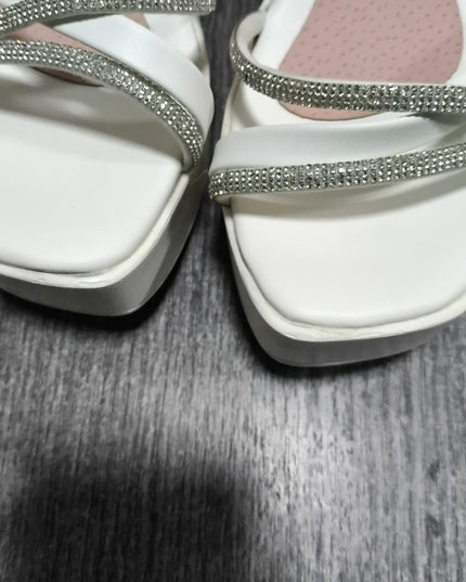 Sandalia kris  - Blanco 37 (Yayita)