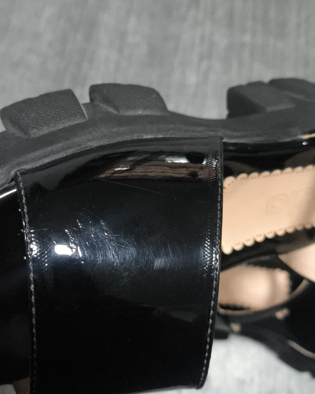 Sandalia Reggio - Negro Charol 37 (Yayita)