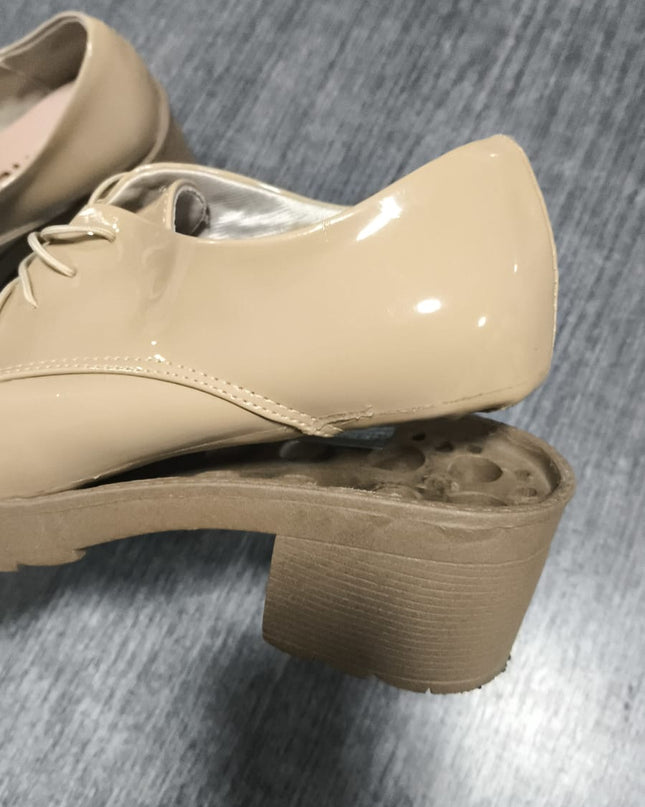 Mocacin fenrir - Beige Charol 38 (Yayita)