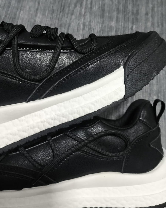 Zapatilla gianis - Negro 37 (Yayita)