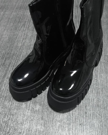 Botas artigas - negro charol 36 (Yayita)