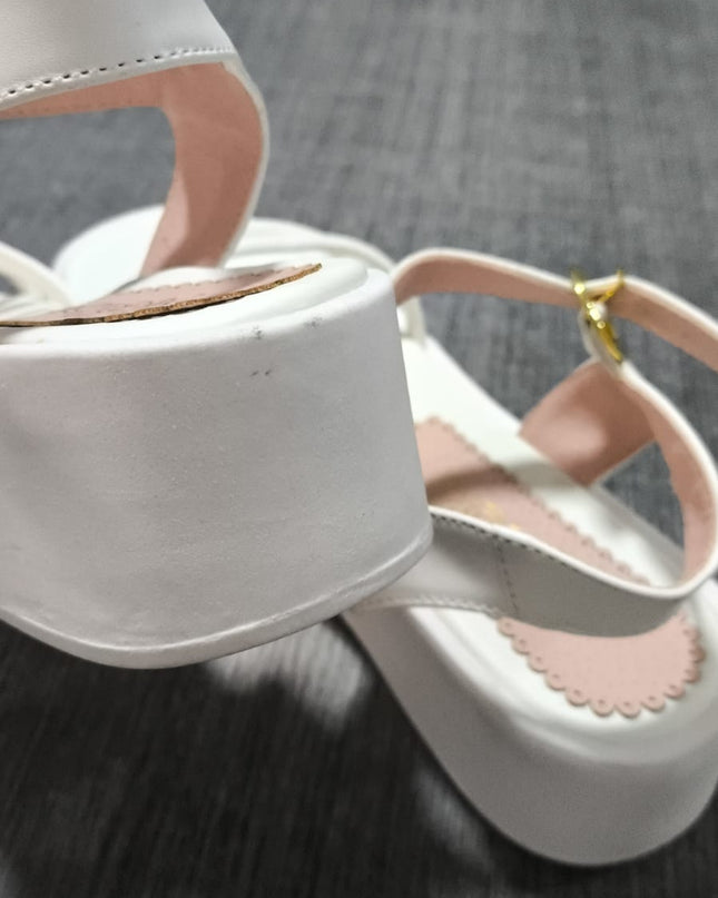 Sandalia Hilton- Blanco 37 (Yayita)