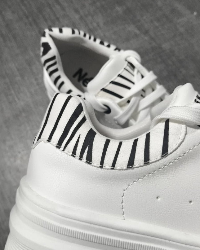 Zapatilla Barein - Zebra 36 (Yayita)