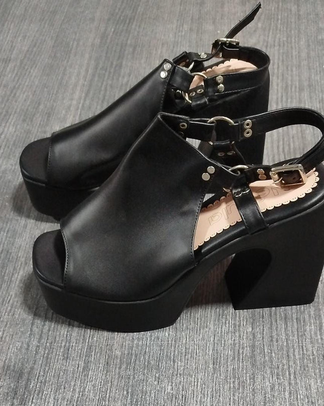 Sandalia Moroni - Negro 39 (Yayita)