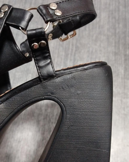 Sandalia Moroni - Negro 39 (Yayita)