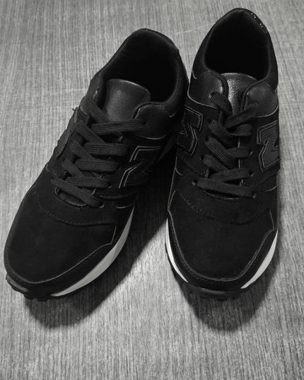 Zapatilla nebula - Negro 35 (Yayita)