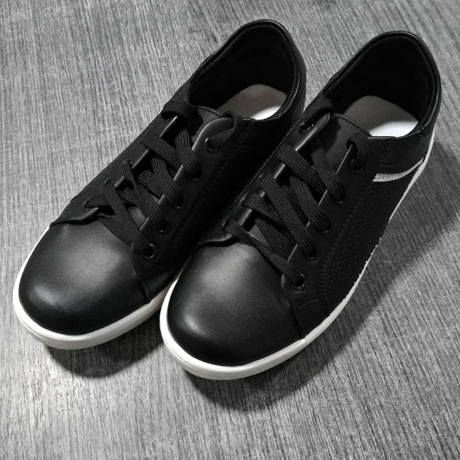 Zapatillas Urbanas Mujer Kano - Negro 35 (Yayita)