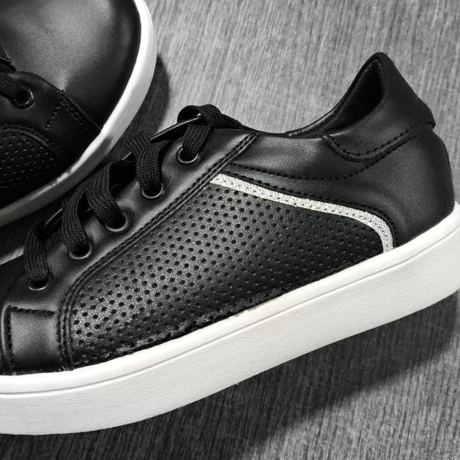 Zapatillas Urbanas Mujer Kano - Negro 35 (Yayita)
