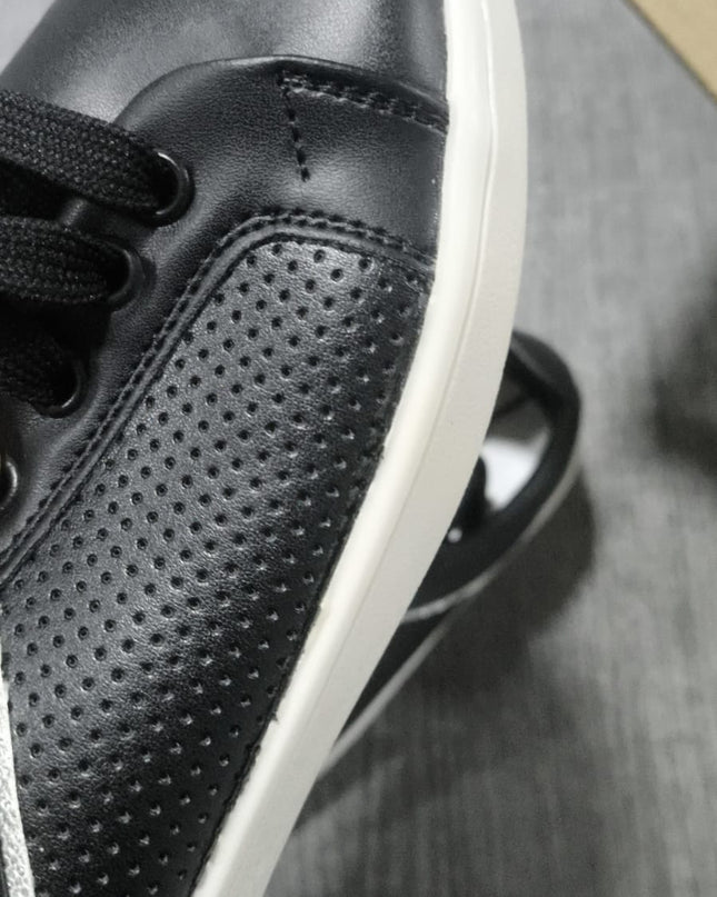 Zapatillas Urbanas Mujer Kano - Negro 35 (Yayita)