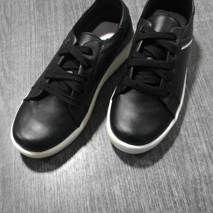 Zapatillas Urbanas Mujer Kano - Negro 35 (Yayita)