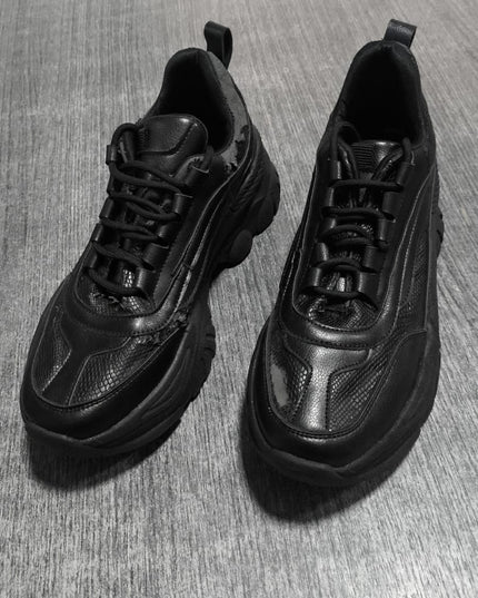 Zapatillas Urbanas Mujer Bradley - Negro 39 (Yayita)