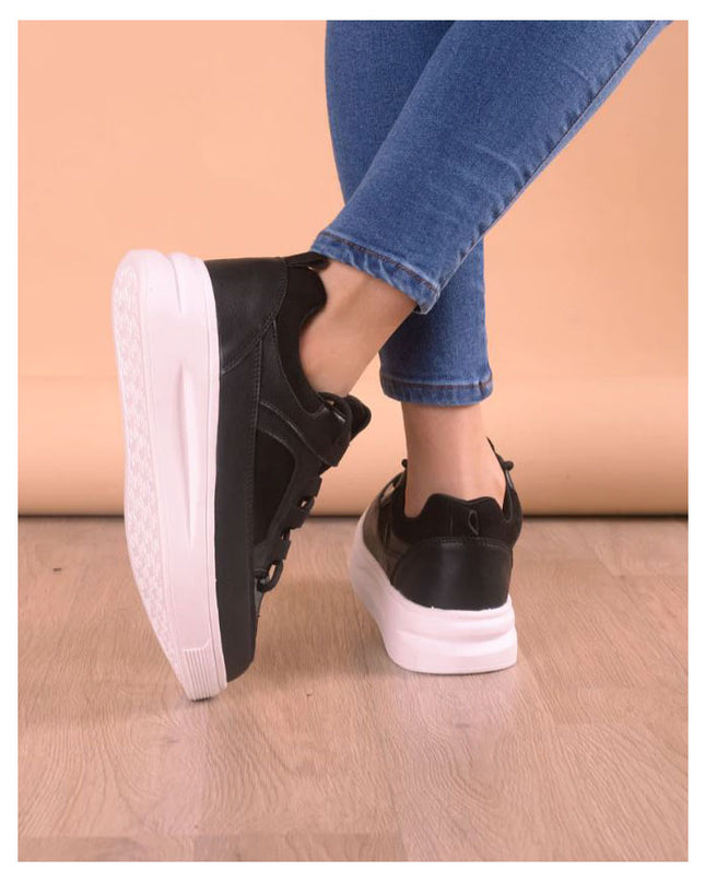 Zapatilla Amelie - Negro Gamuza