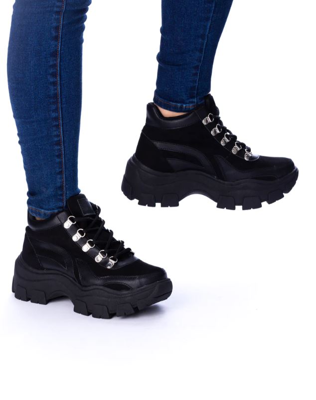 Zapatilla Cairns - Negro