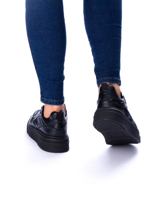 Zapatilla Davao - Negro