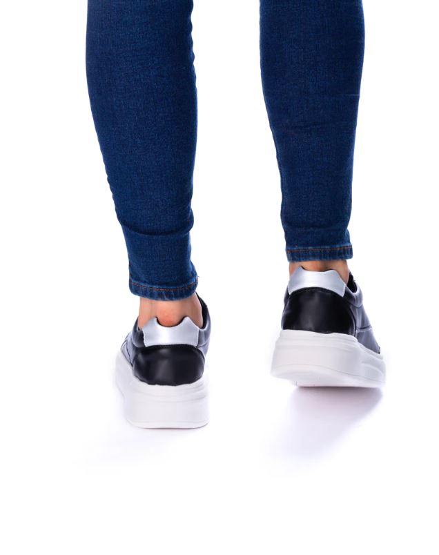 Zapatilla Diest  - Negro Plateado